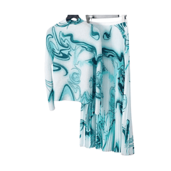 Water Swirls Pleated Set